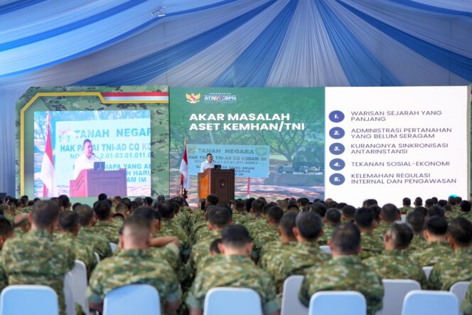 
 Aset Bidang Pertahanan Rentan Disalahgunakan, Wamen Ossy Imbau TNI Amankan Tanah dengan Sertipikasi